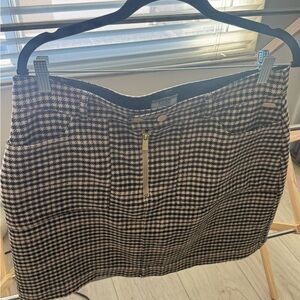 Scotch & Soda Black and White Houndstooth Mini Skirt